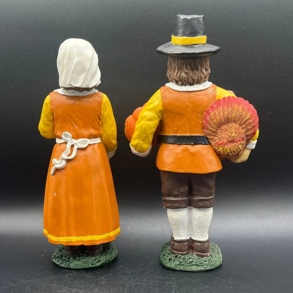 N/A vintage pilgrim